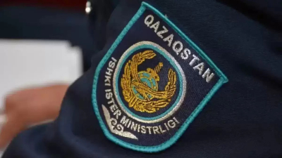 Балқашта экс-полицей әйелін соққыға жықты деген күдікке ілінді