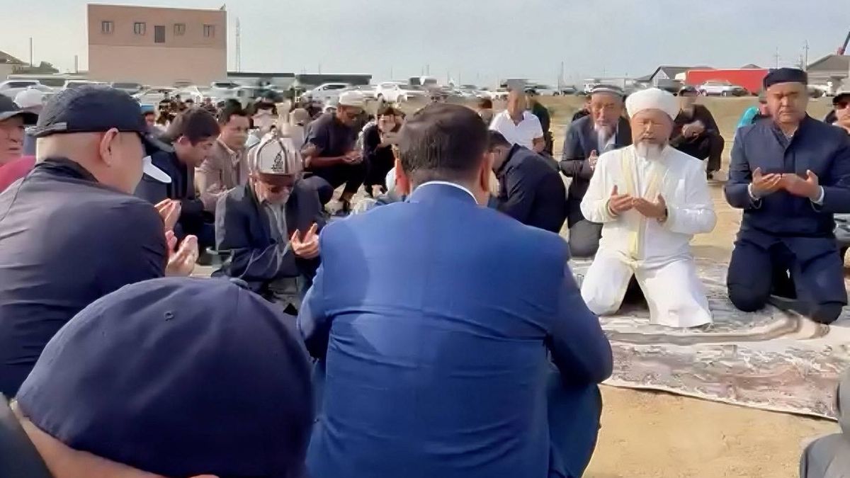 Каспийдегі трагедия: Маңғыстауда қаза тапқан әскери қызметшілермен қоштасу рәсімі өтті